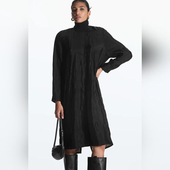 NWT COS Turtleneck Long Sleeve Black Topstitched Chevron Midi Dress, size 4 - Picture 3 of 9